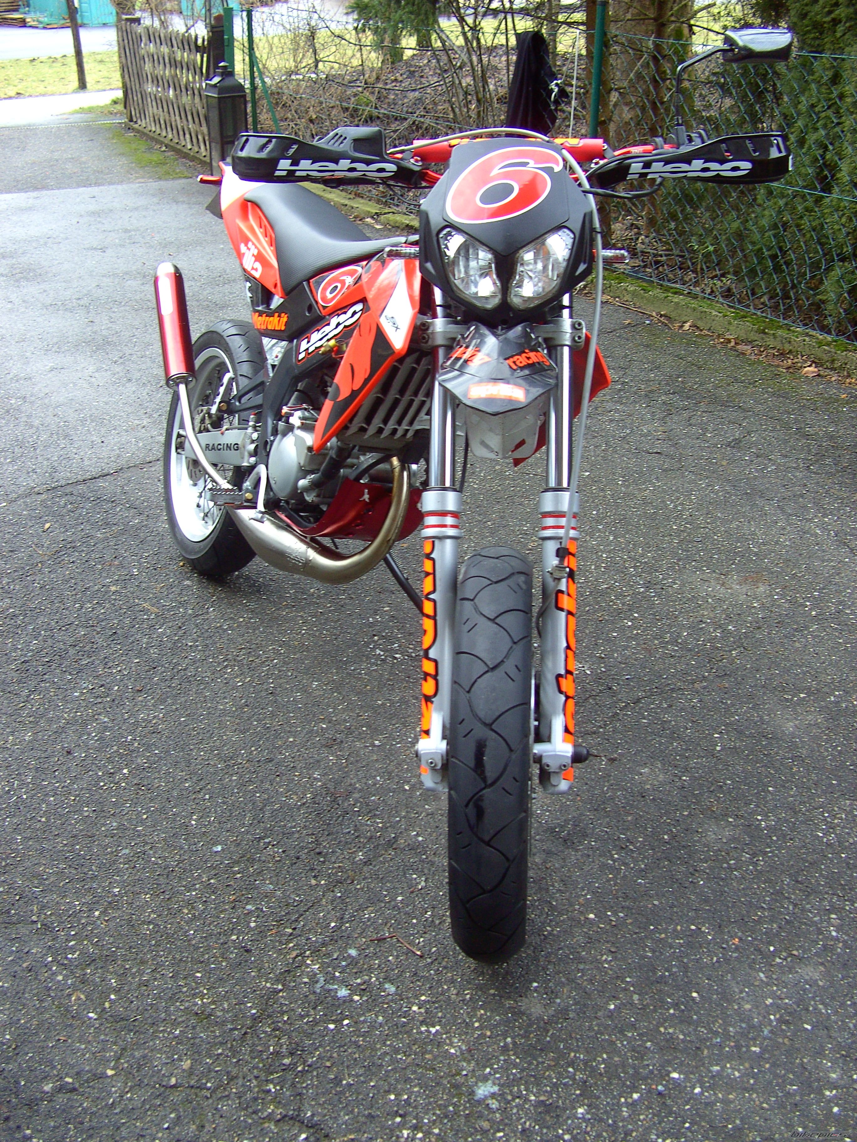 Photo 1279412