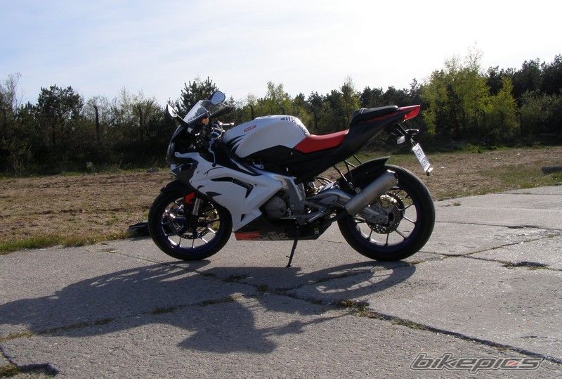 Photo 1279429