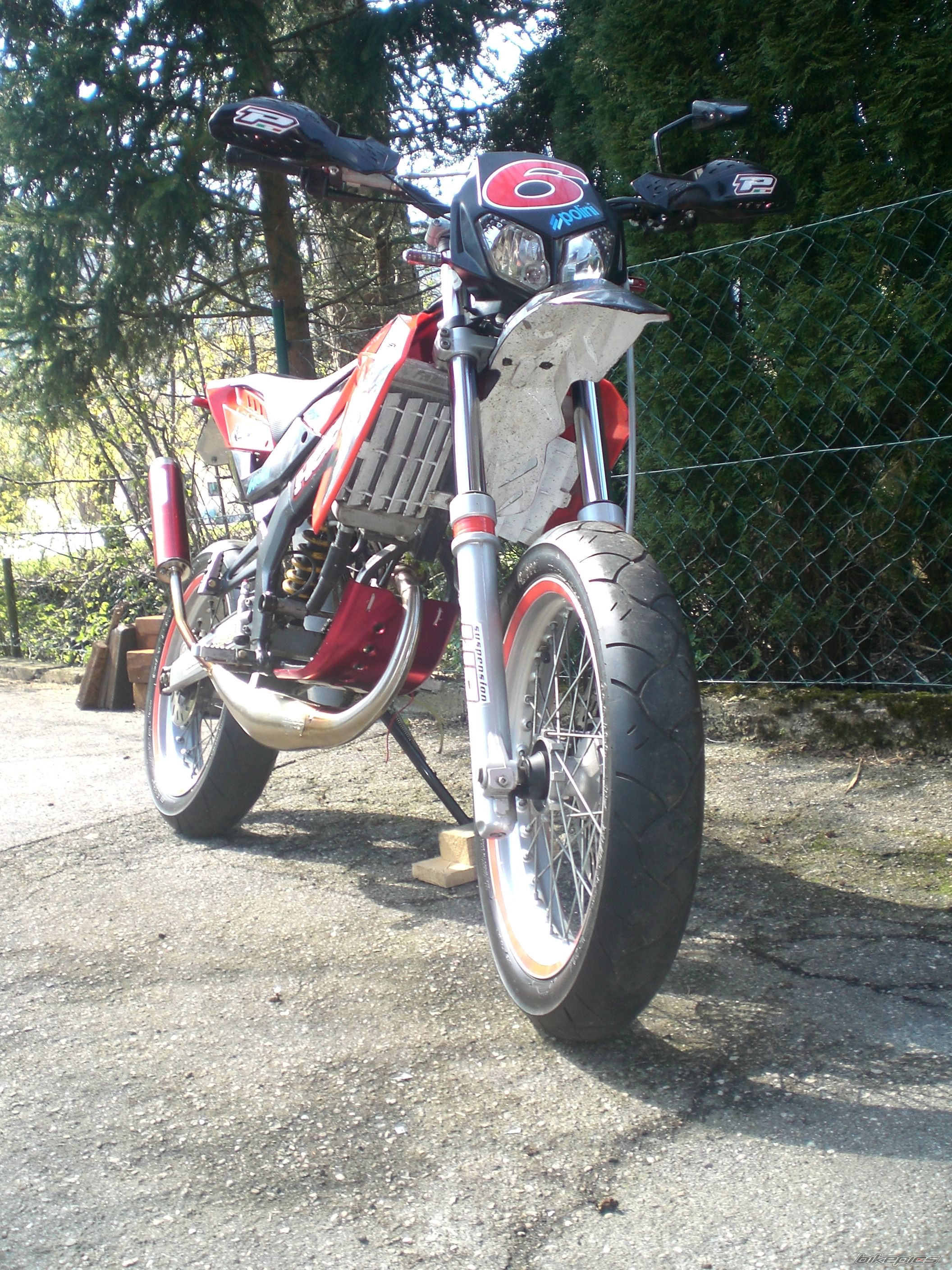 Photo 1279440