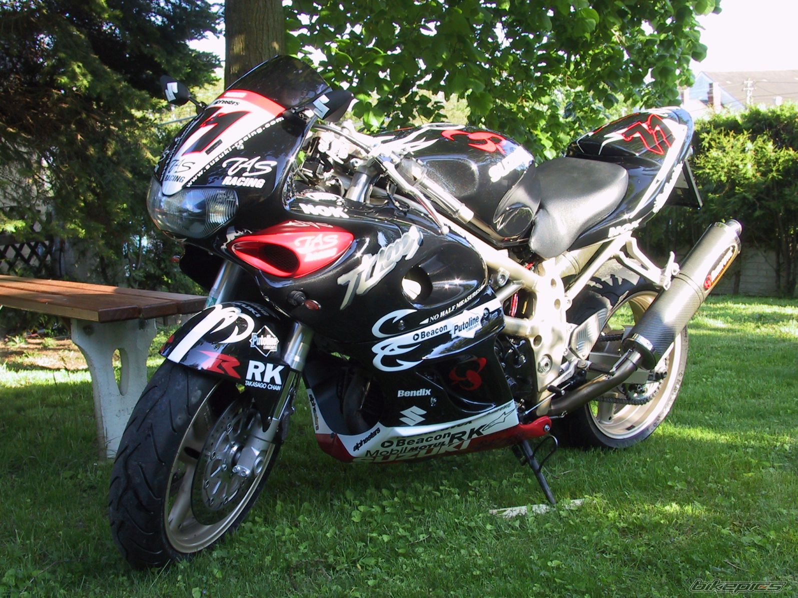 Photo 1279771