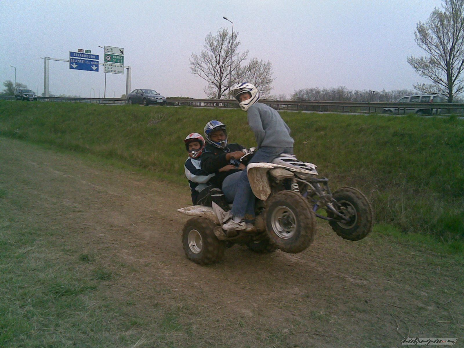Photo 1279896
