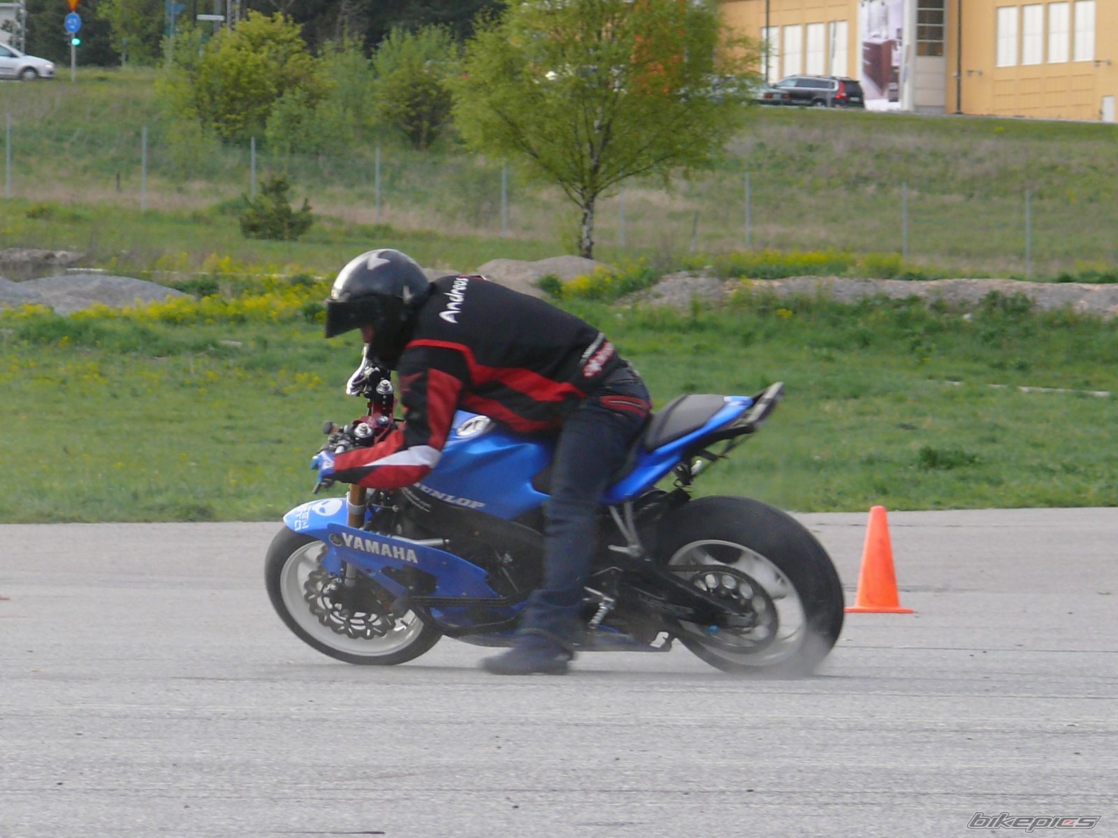 Photo 1281084