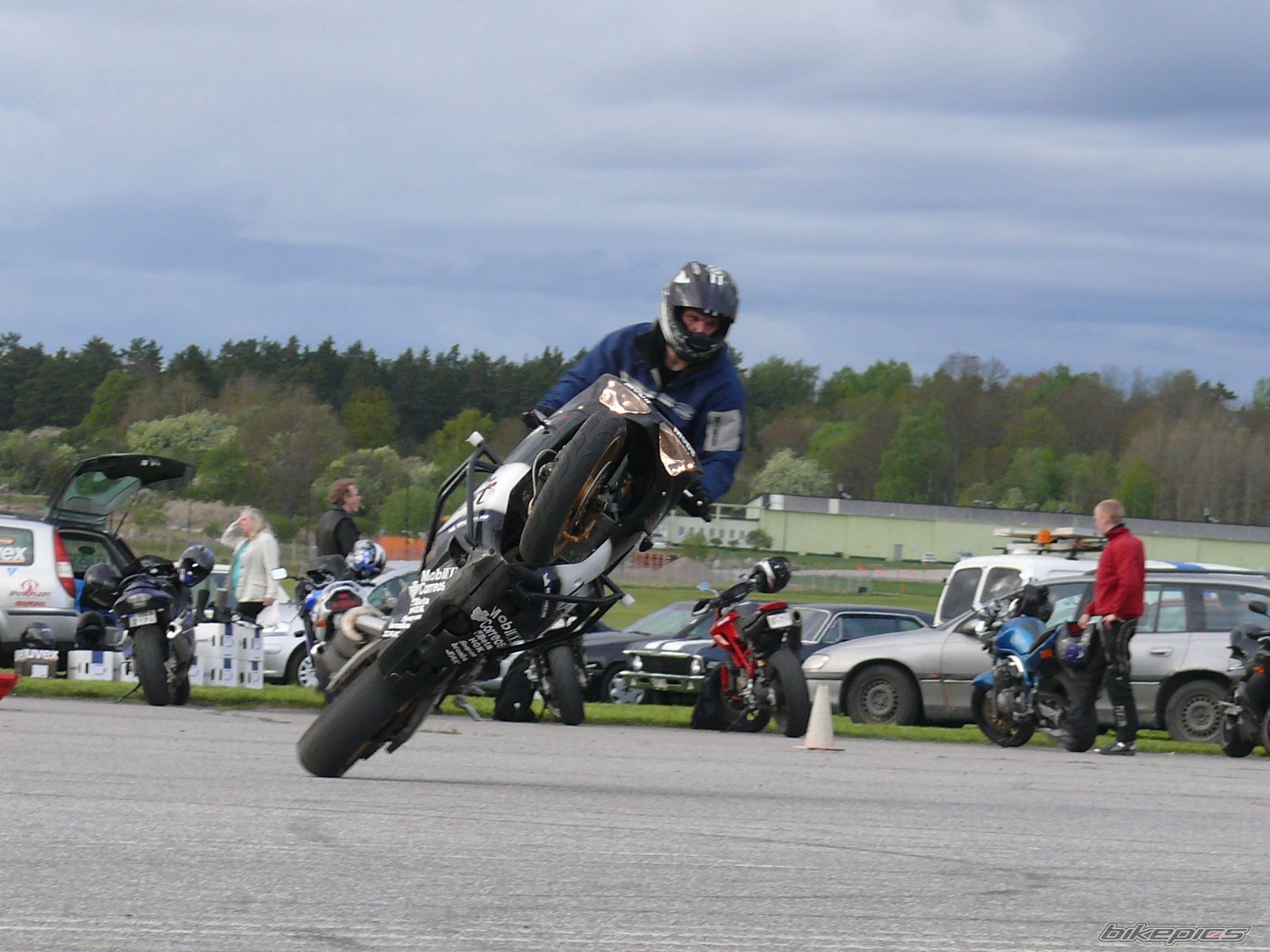 Bike Photo 1281094