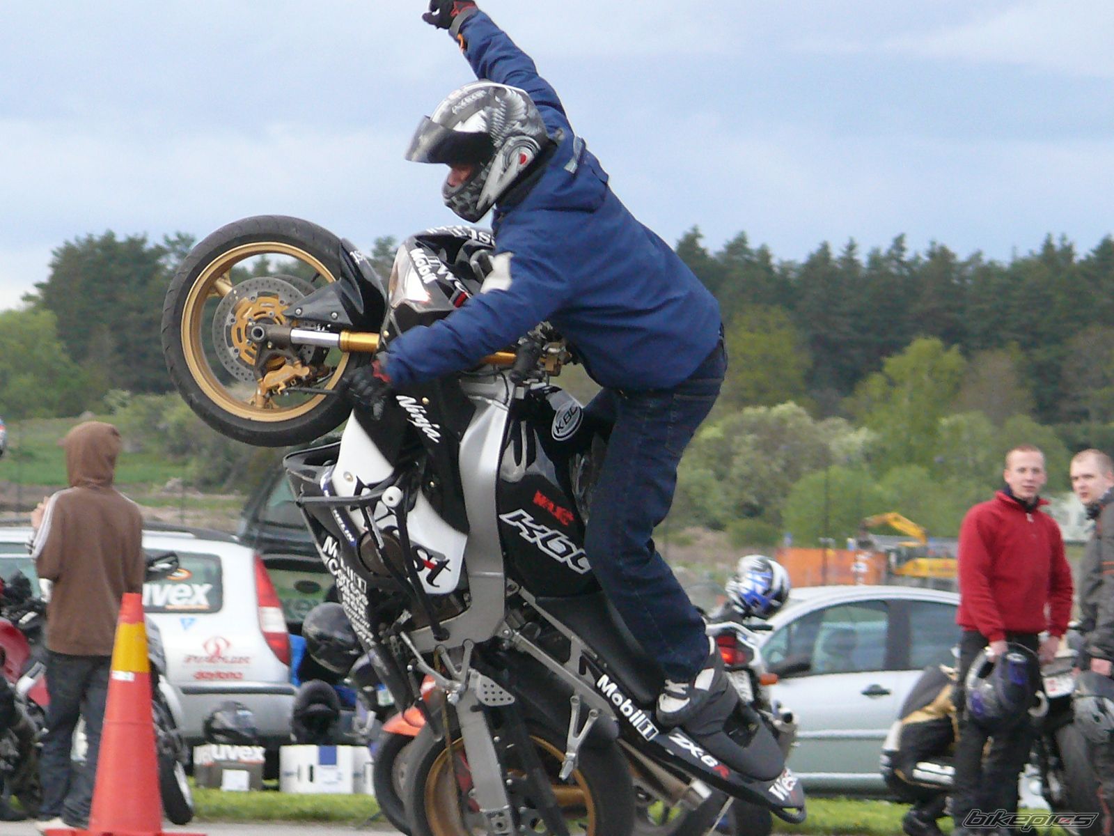 Bike Photo 1281096