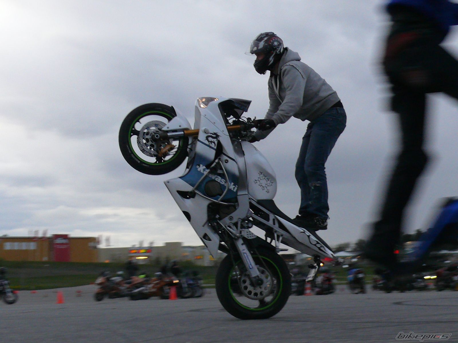 Photo 1281143