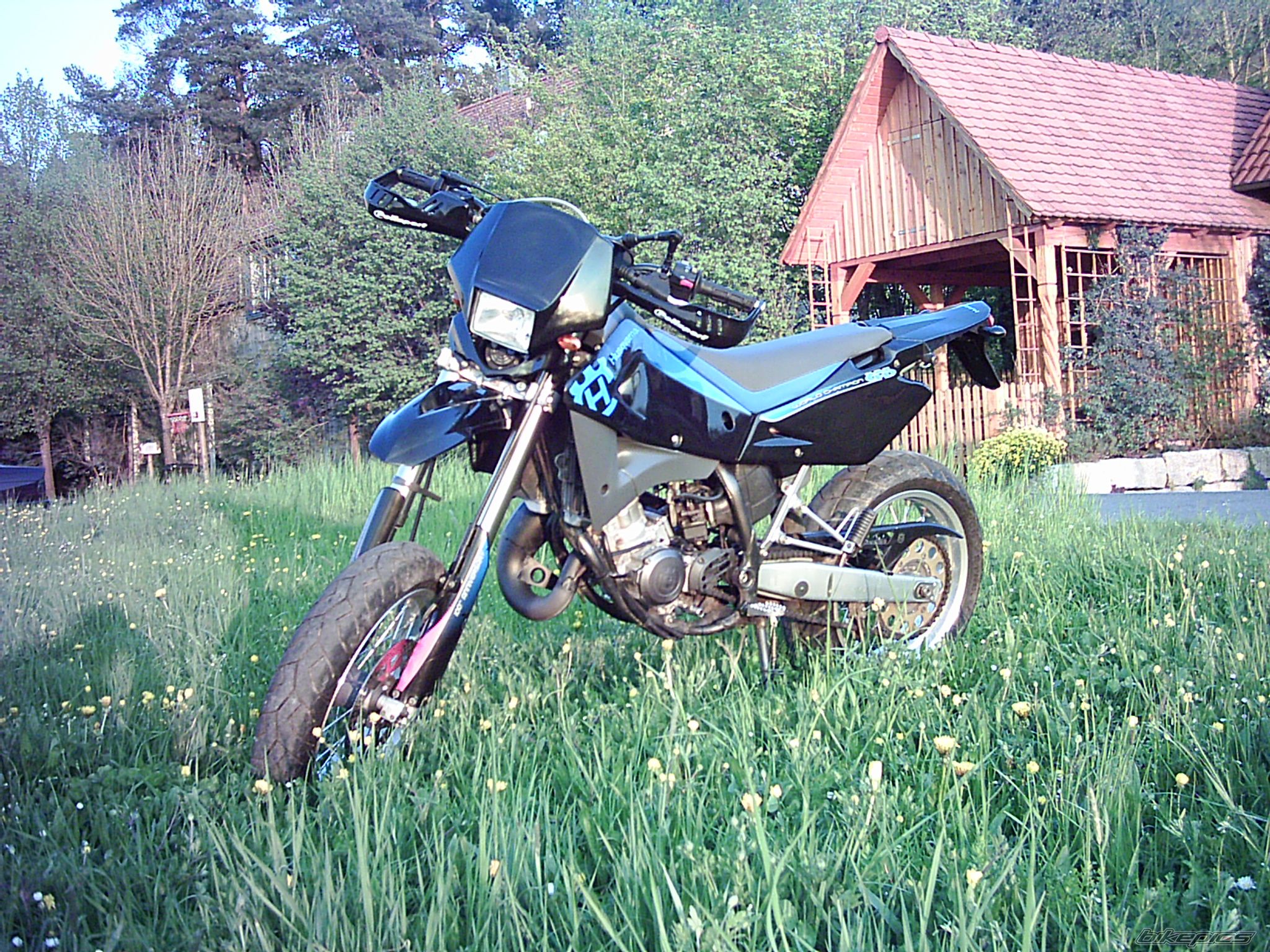 Photo 1281624
