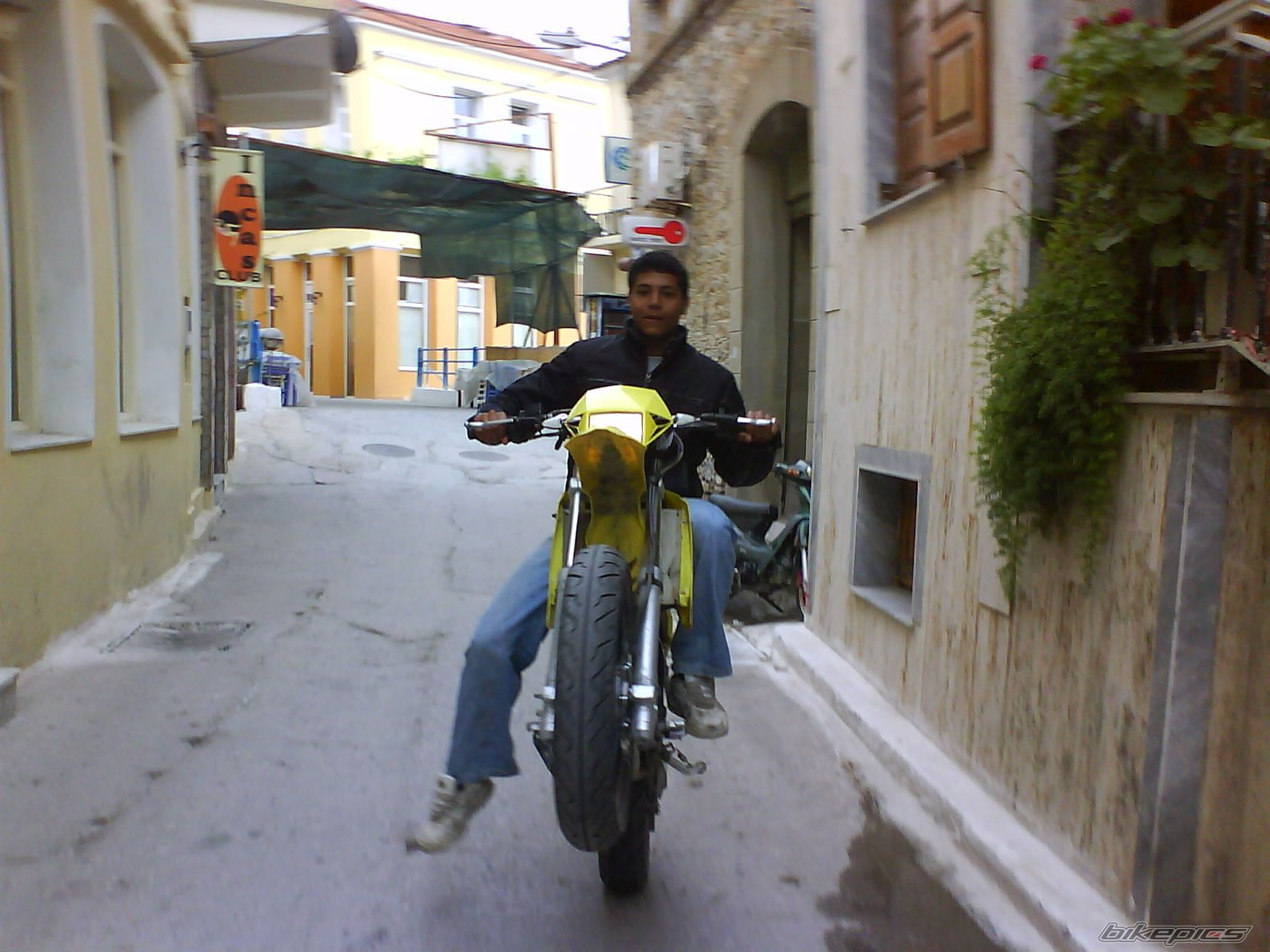 Photo 1281820