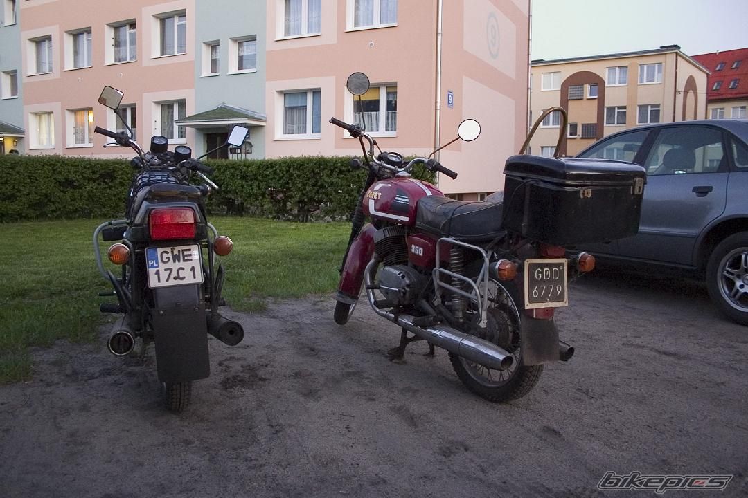 Photo 1281990