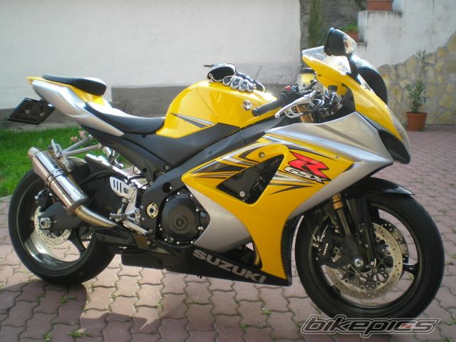 Photo 1282585