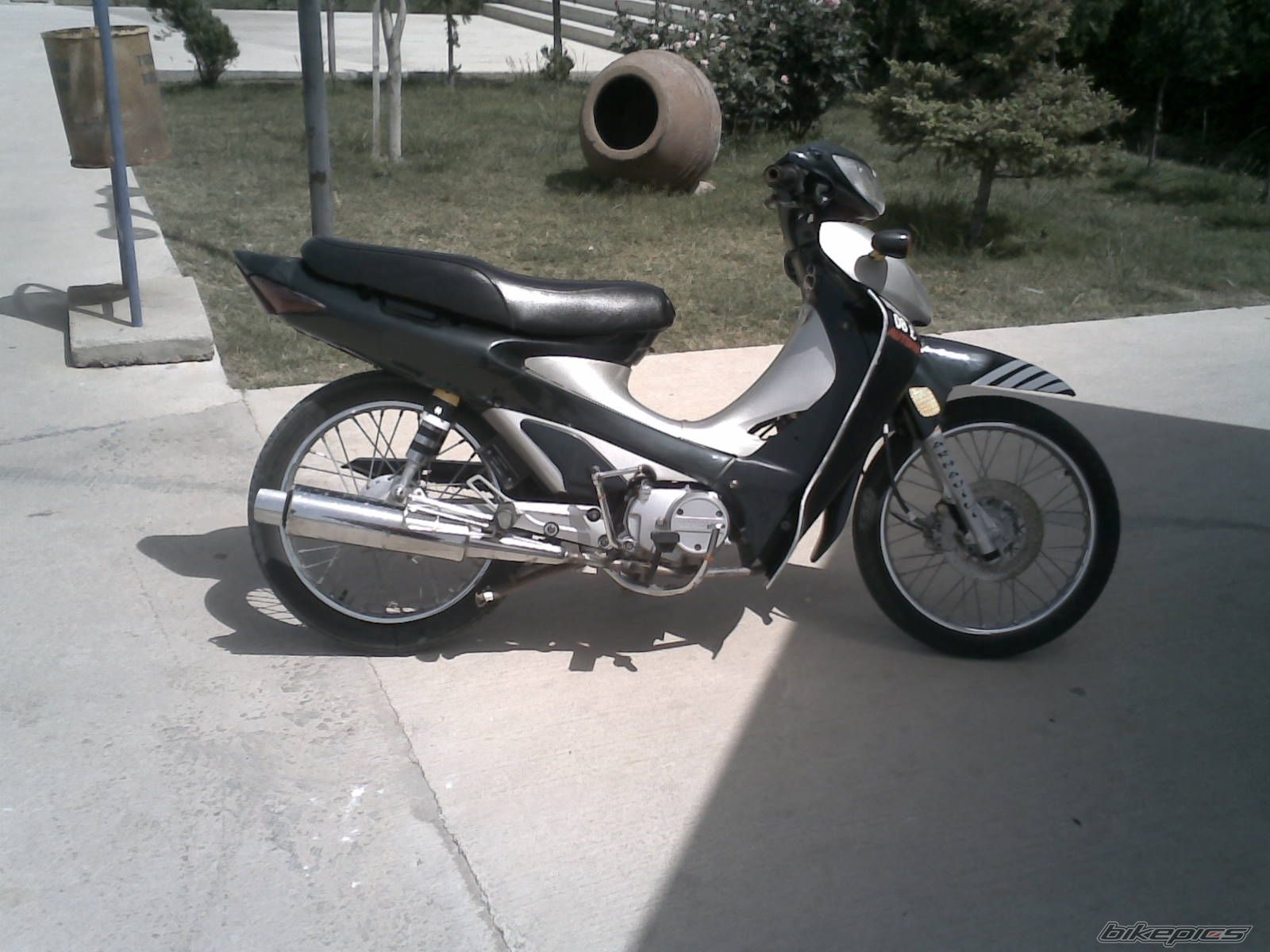 Photo 1282635