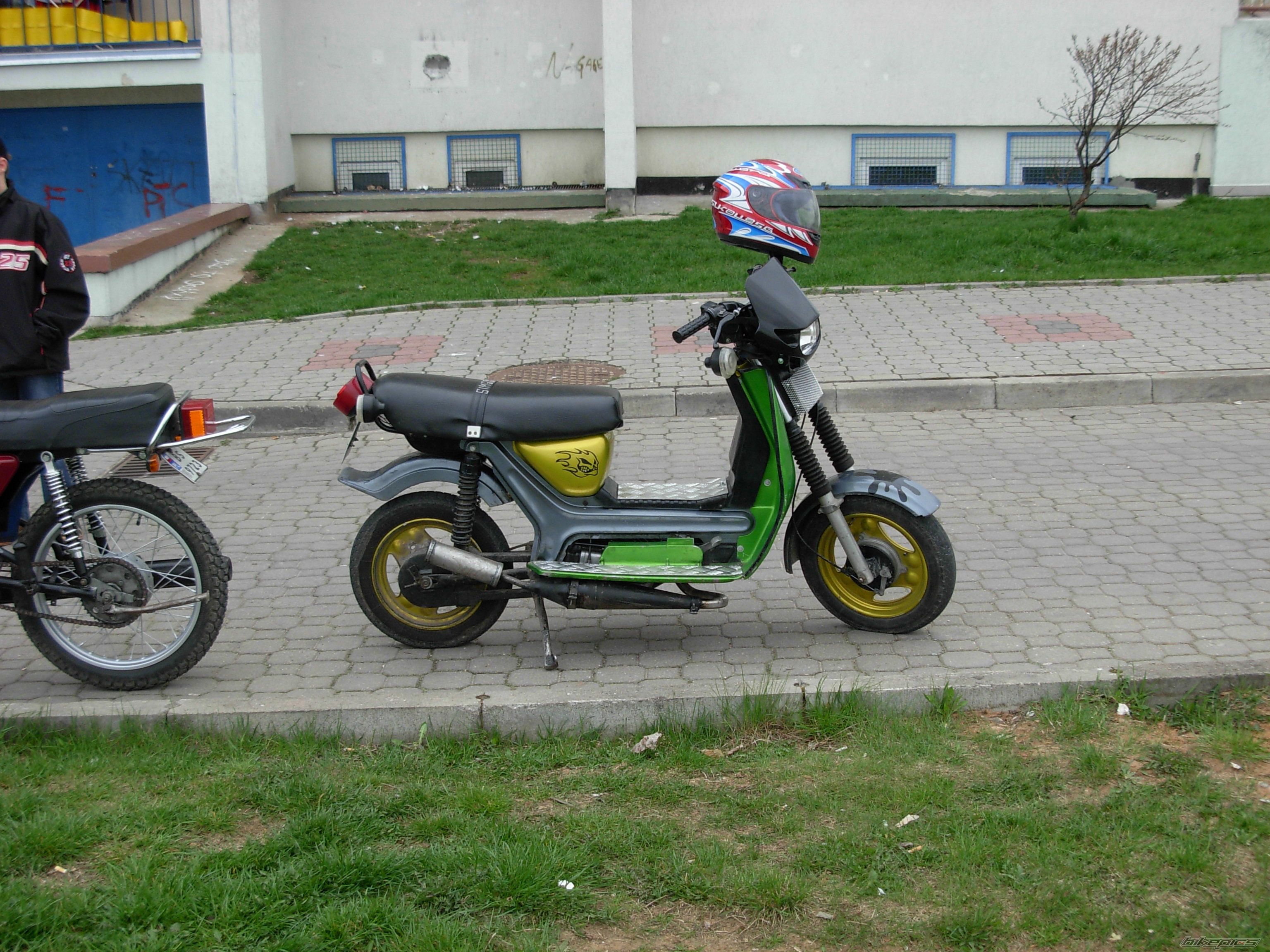 Bike Photo 1282902