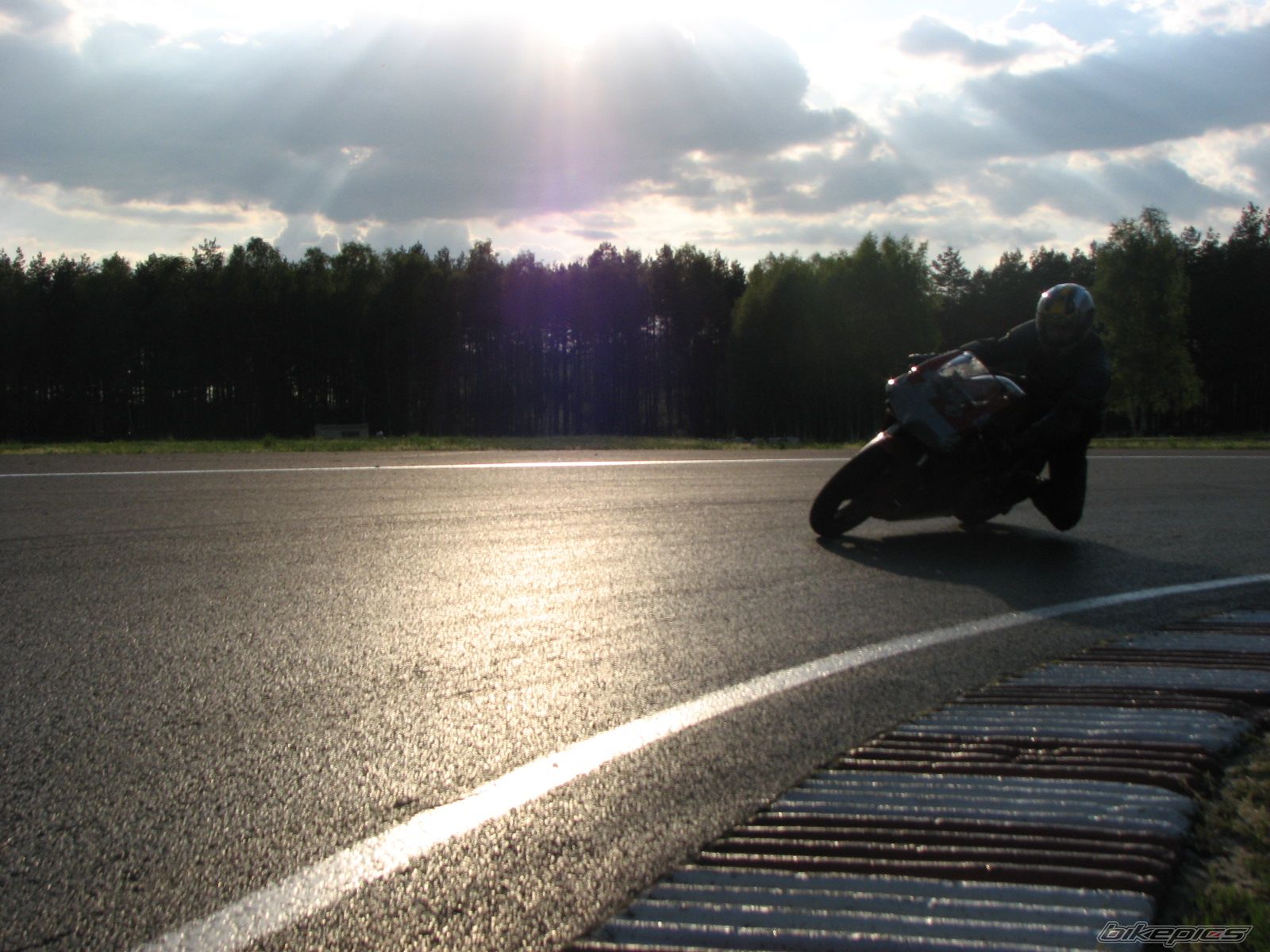 Photo 1283925