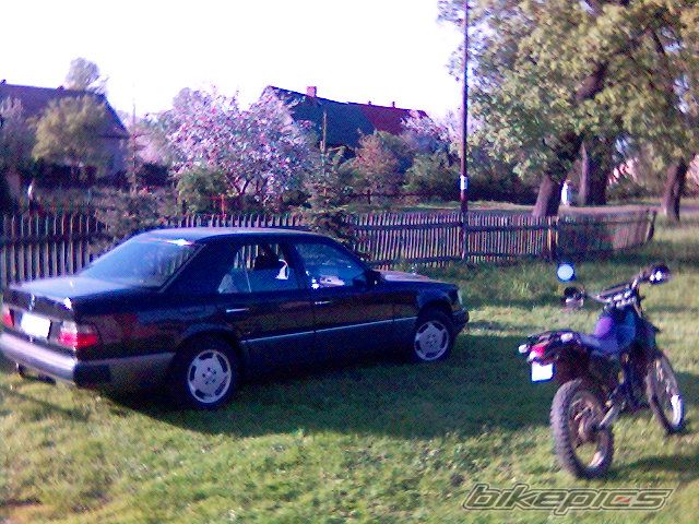 Photo 1283998