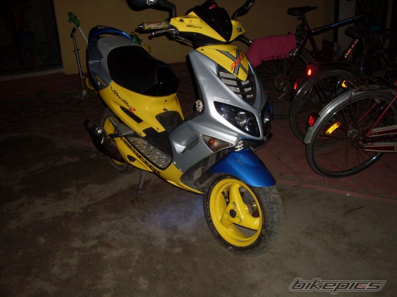 Photo 1284034