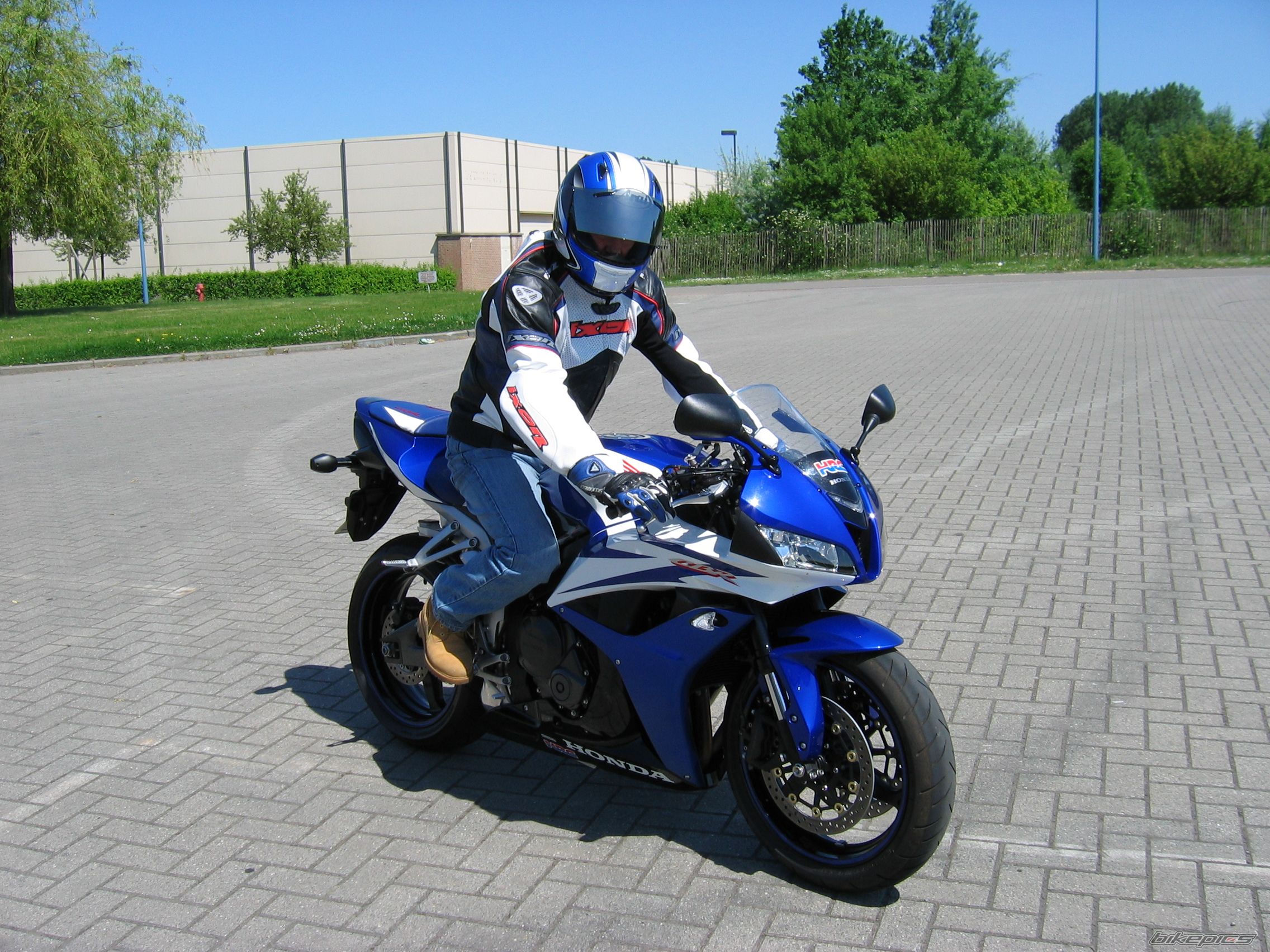 Bike Photo 1284821
