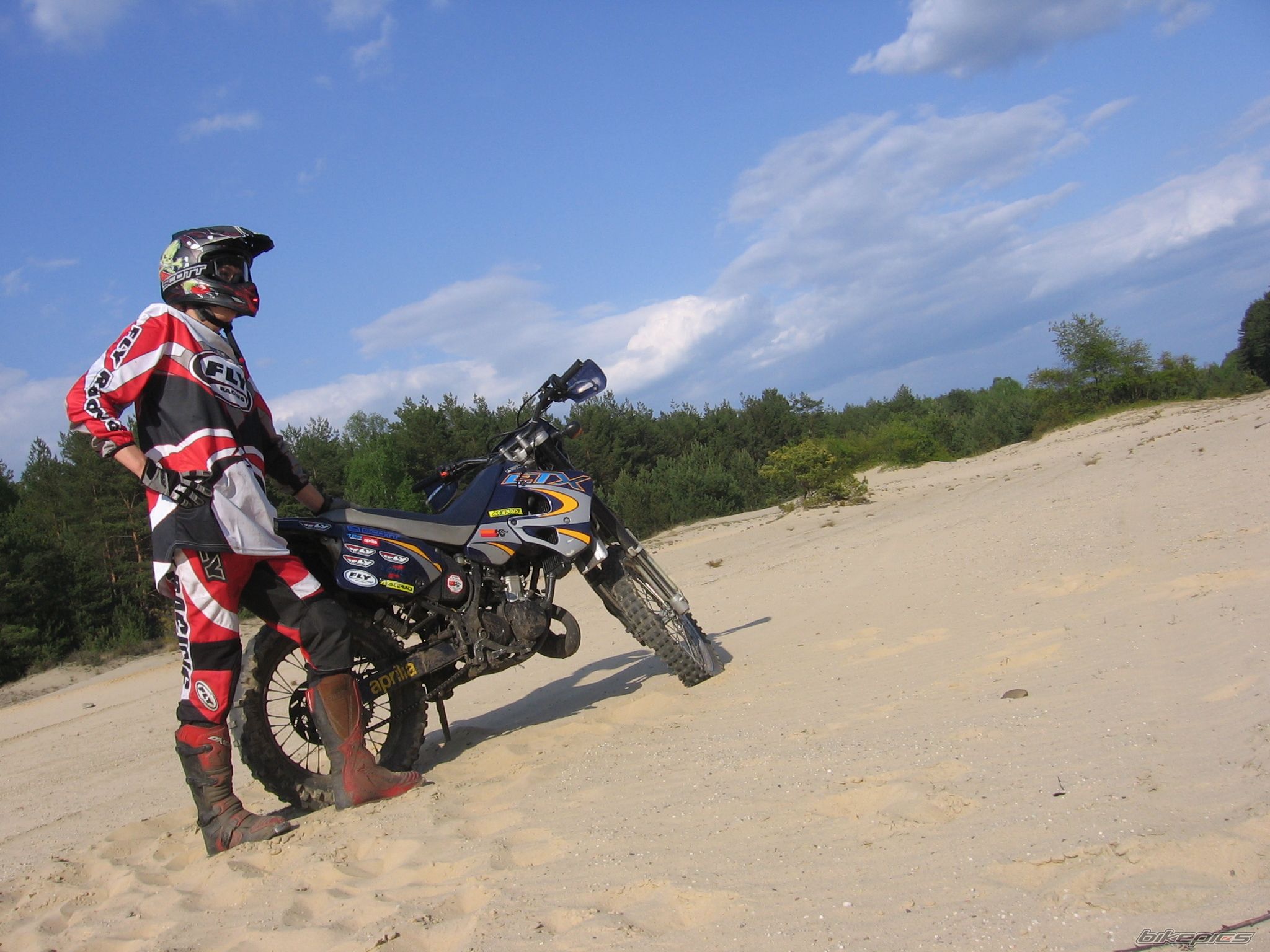 Bike Photo 1285062