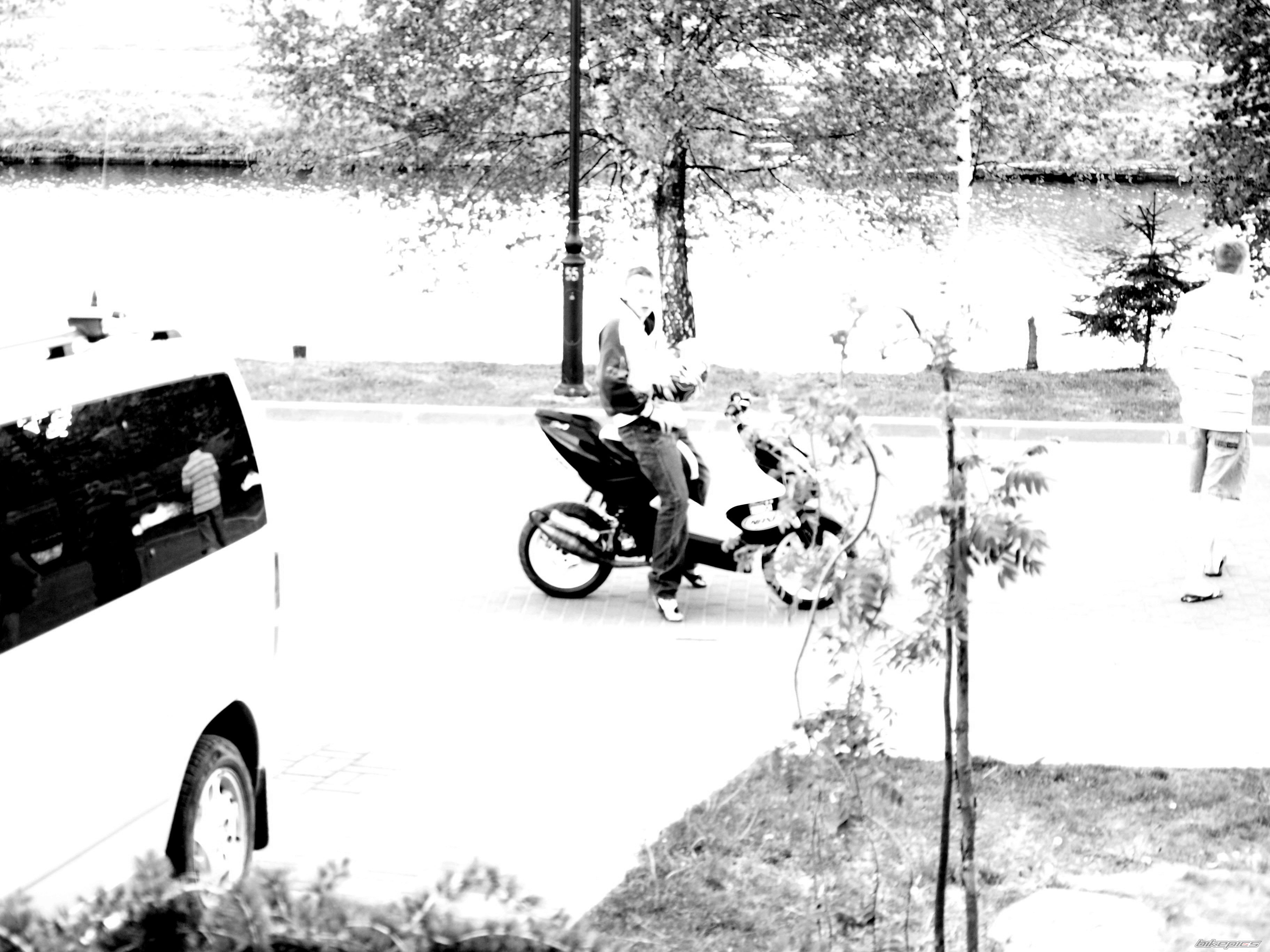 Bike Photo 1285159