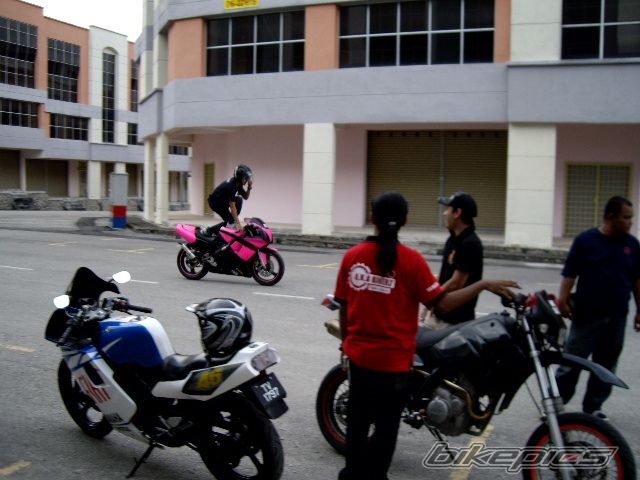 Photo 1285918