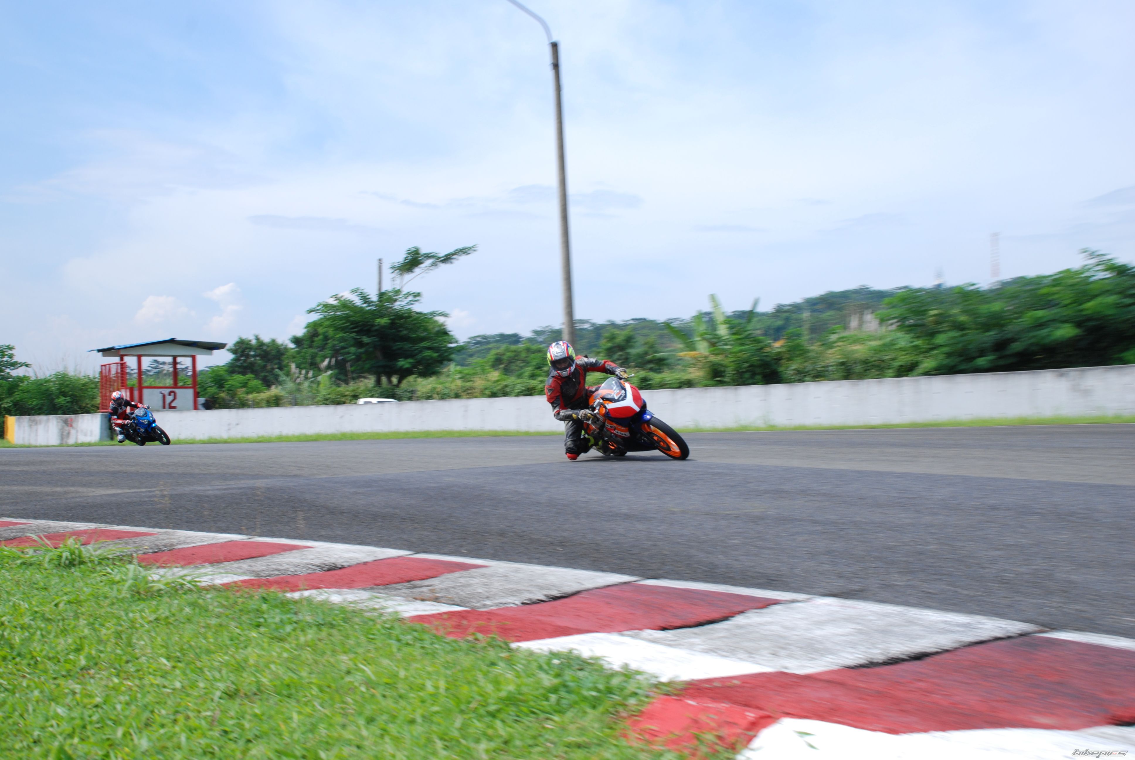 Bike Photo 1287012