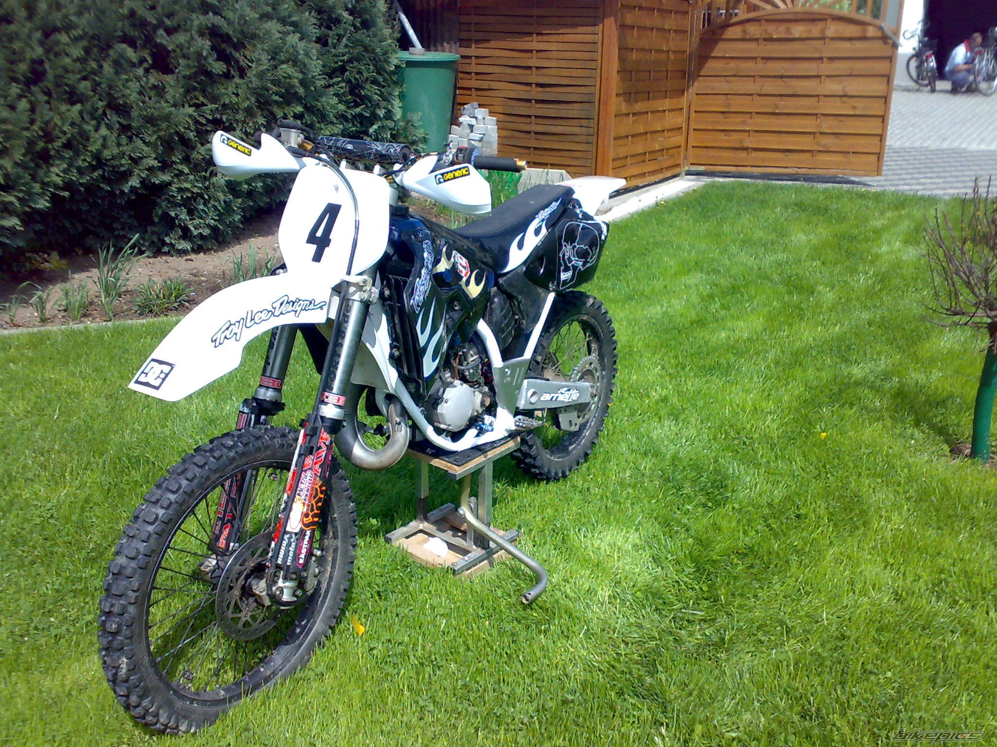 Photo 1288339