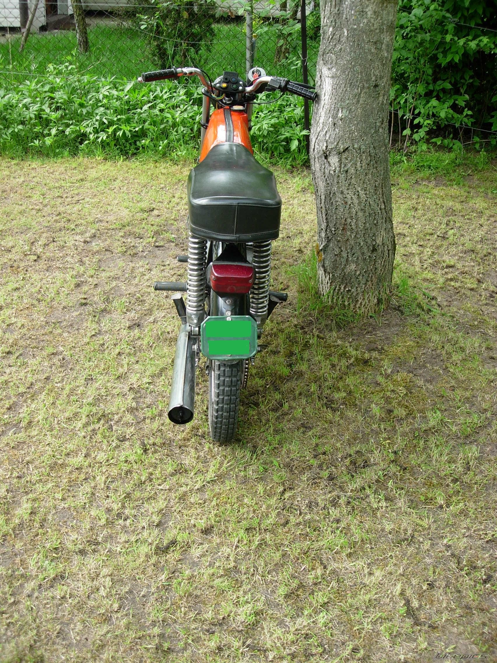 Photo 1288564