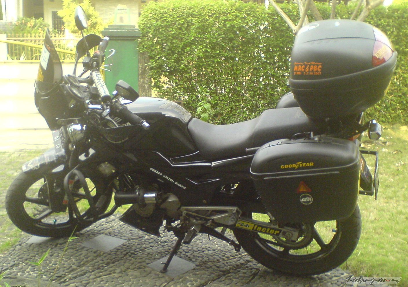 Photo 1288771