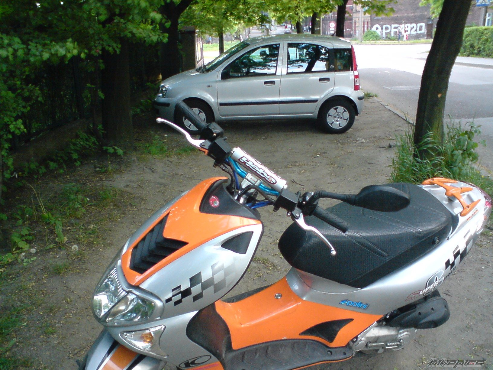Photo 1289540