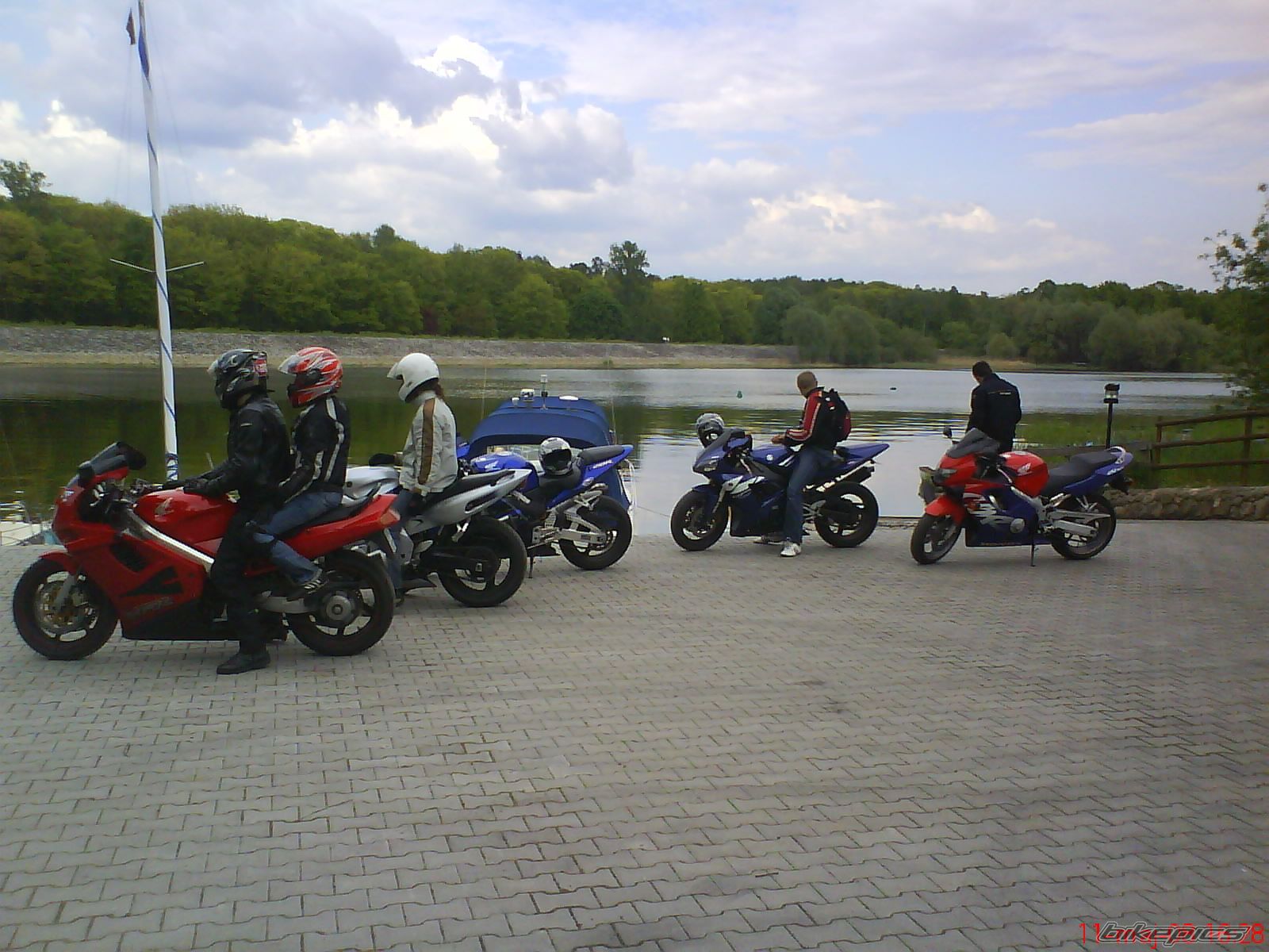 Bike Photo 1289776