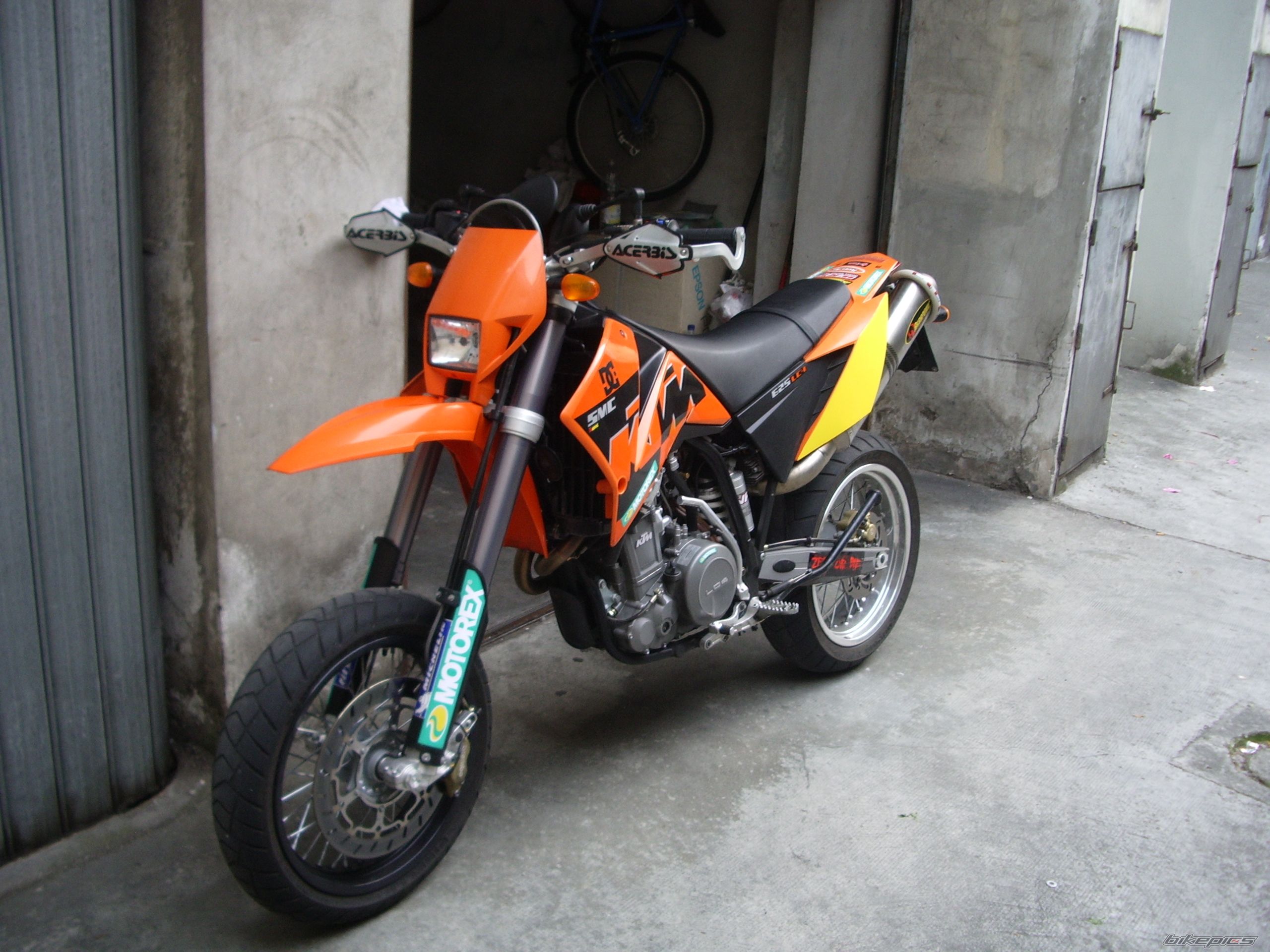 Bike Photo 1289871