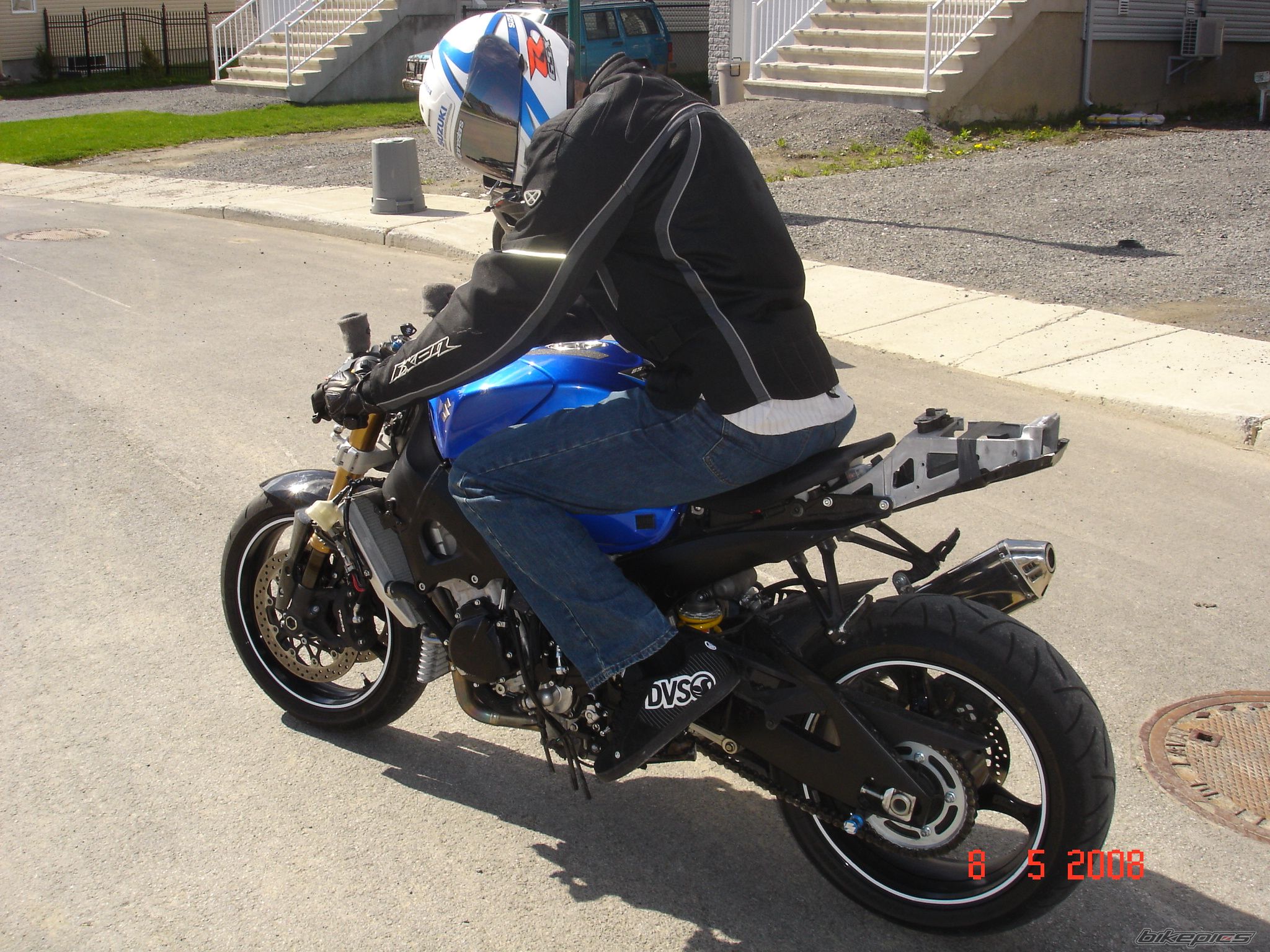 Photo 1289941