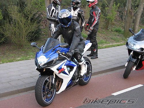 Photo 1291239