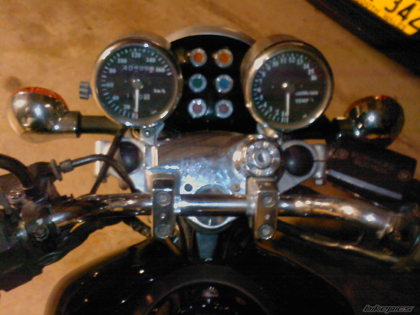 Photo 1291470