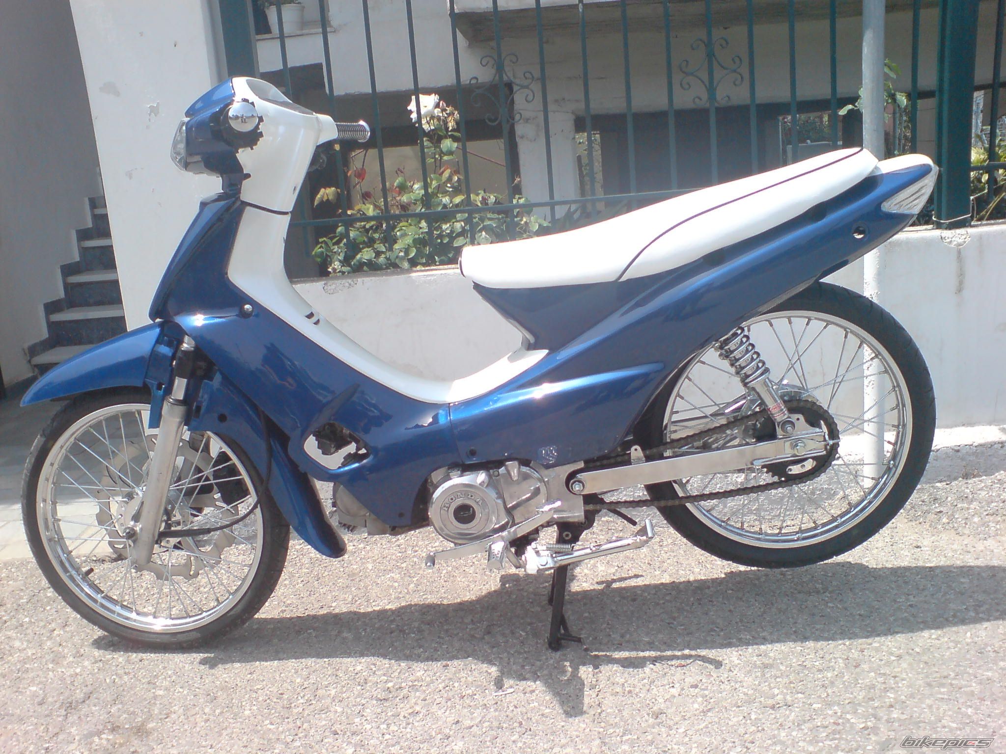 Photo 1292383