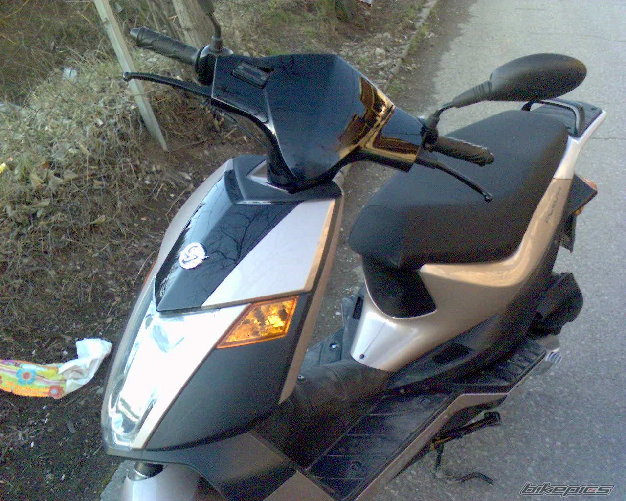 Photo 1292636