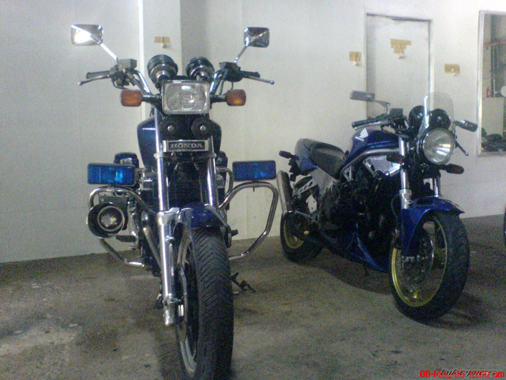 Photo 1292709