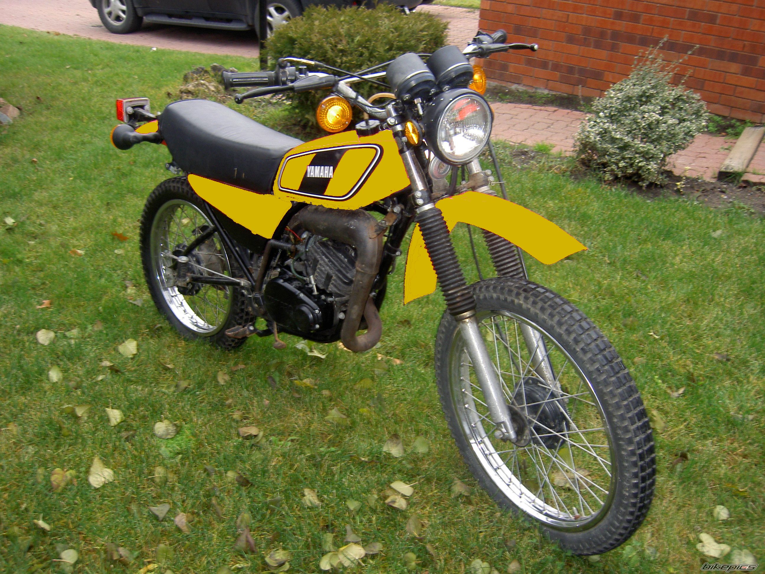 Photo 1292812