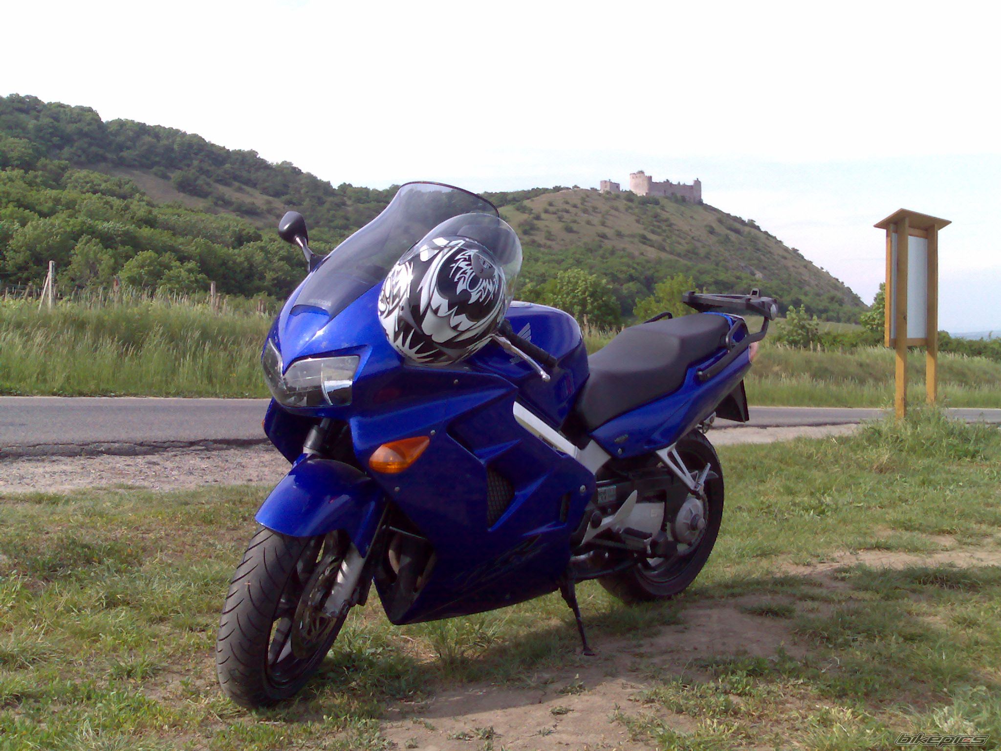 Photo 1293418