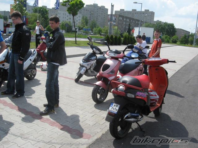 Photo 1294048