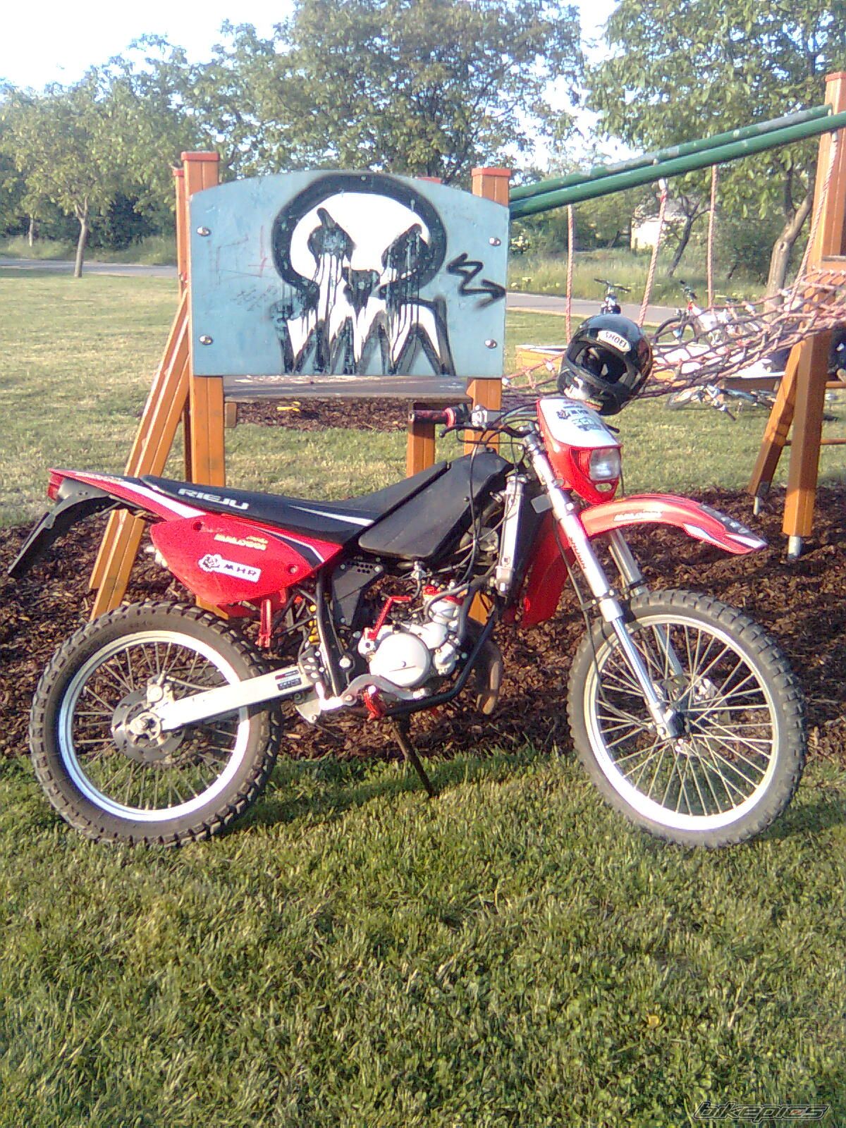 Photo 1294051