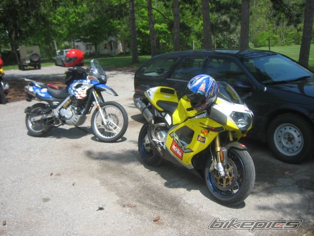 Photo 1294155