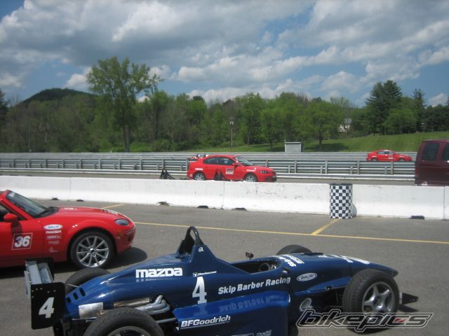 Photo 1294158