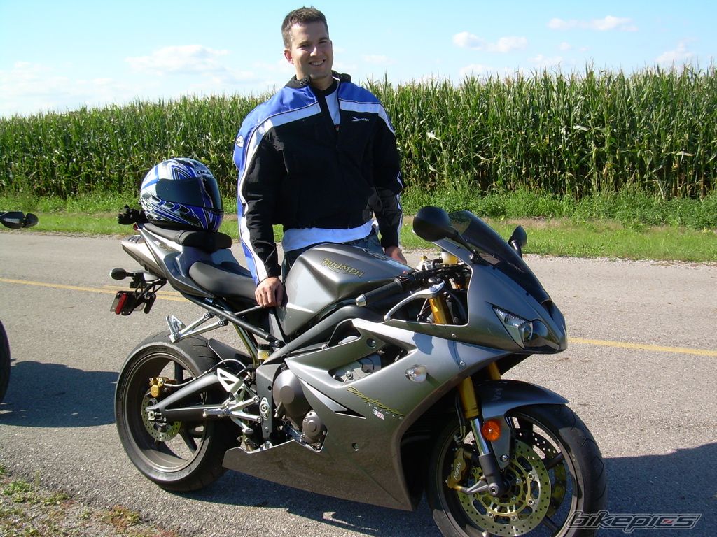 Photo 1294171