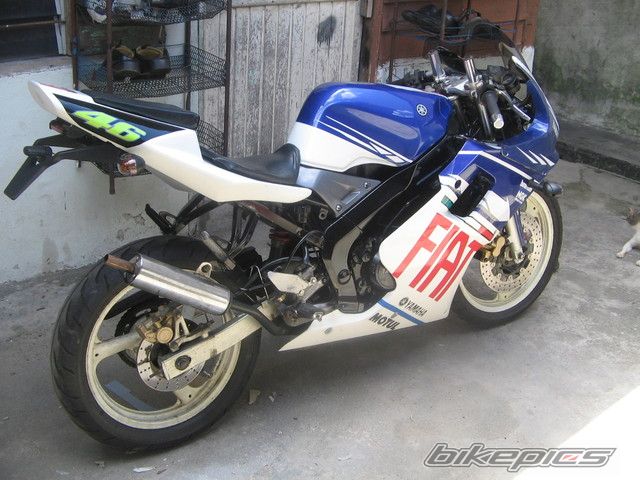 Photo 1294202