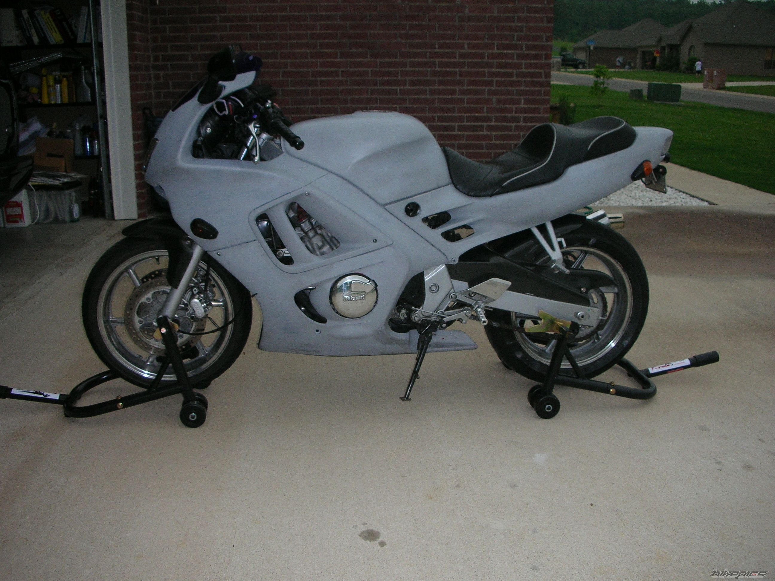 Photo 1294209