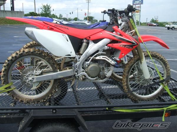 Photo 1294244