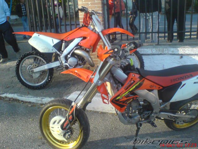 Photo 1294691