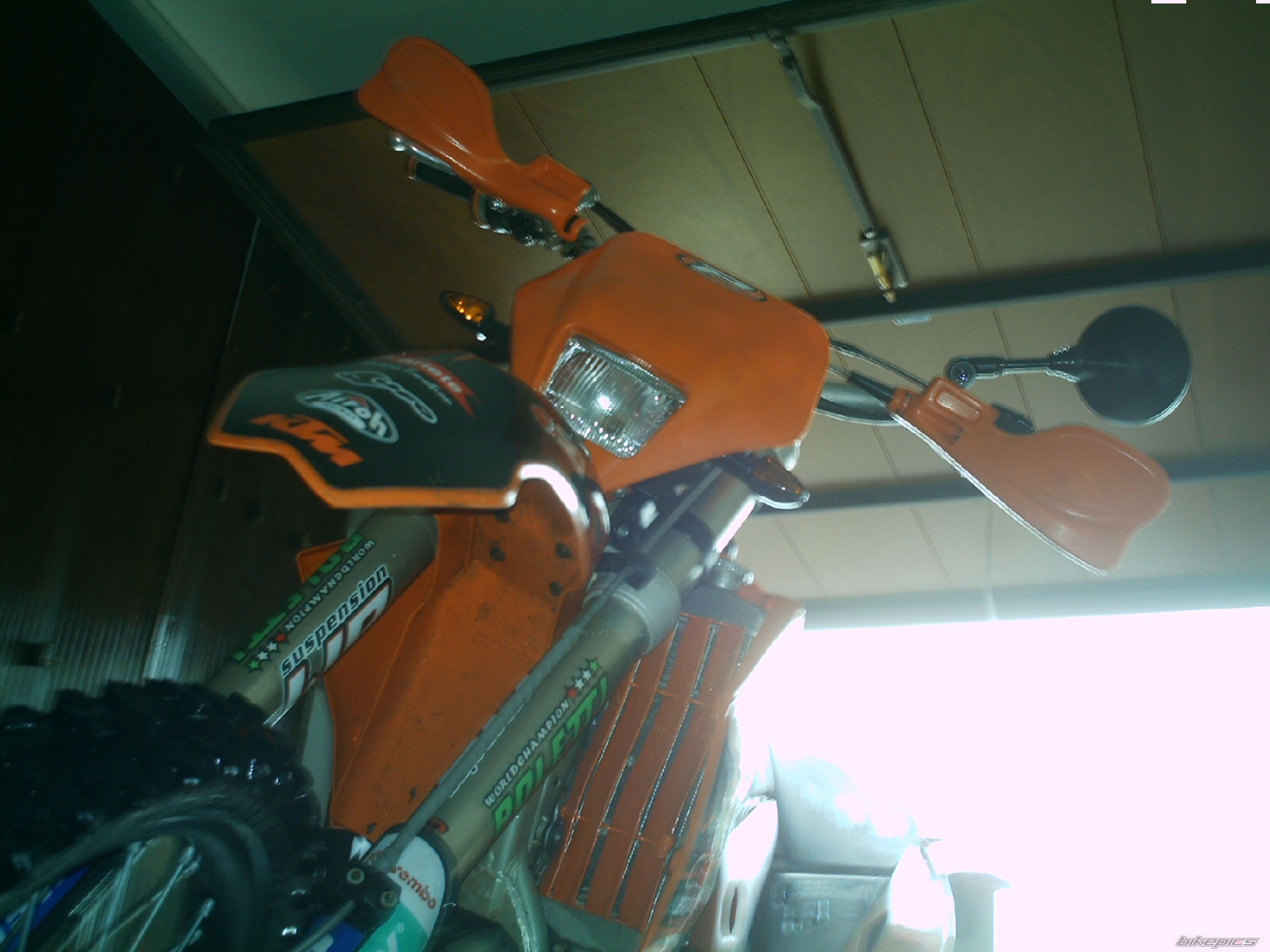 Photo 1294833
