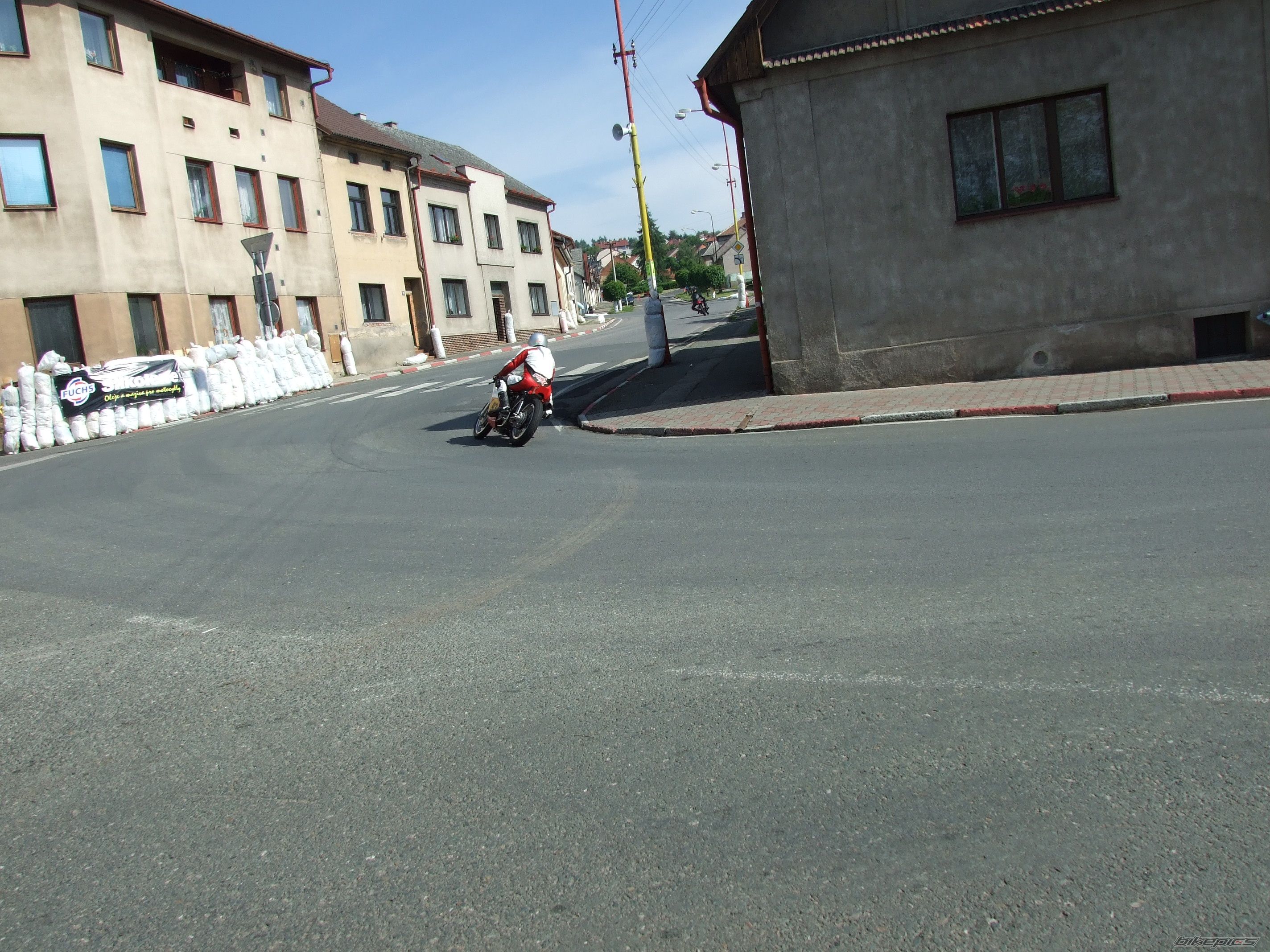 Photo 1295213