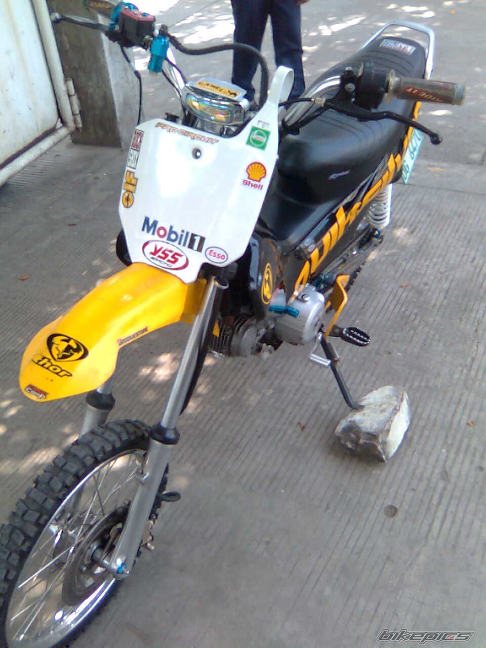 Photo 1295564