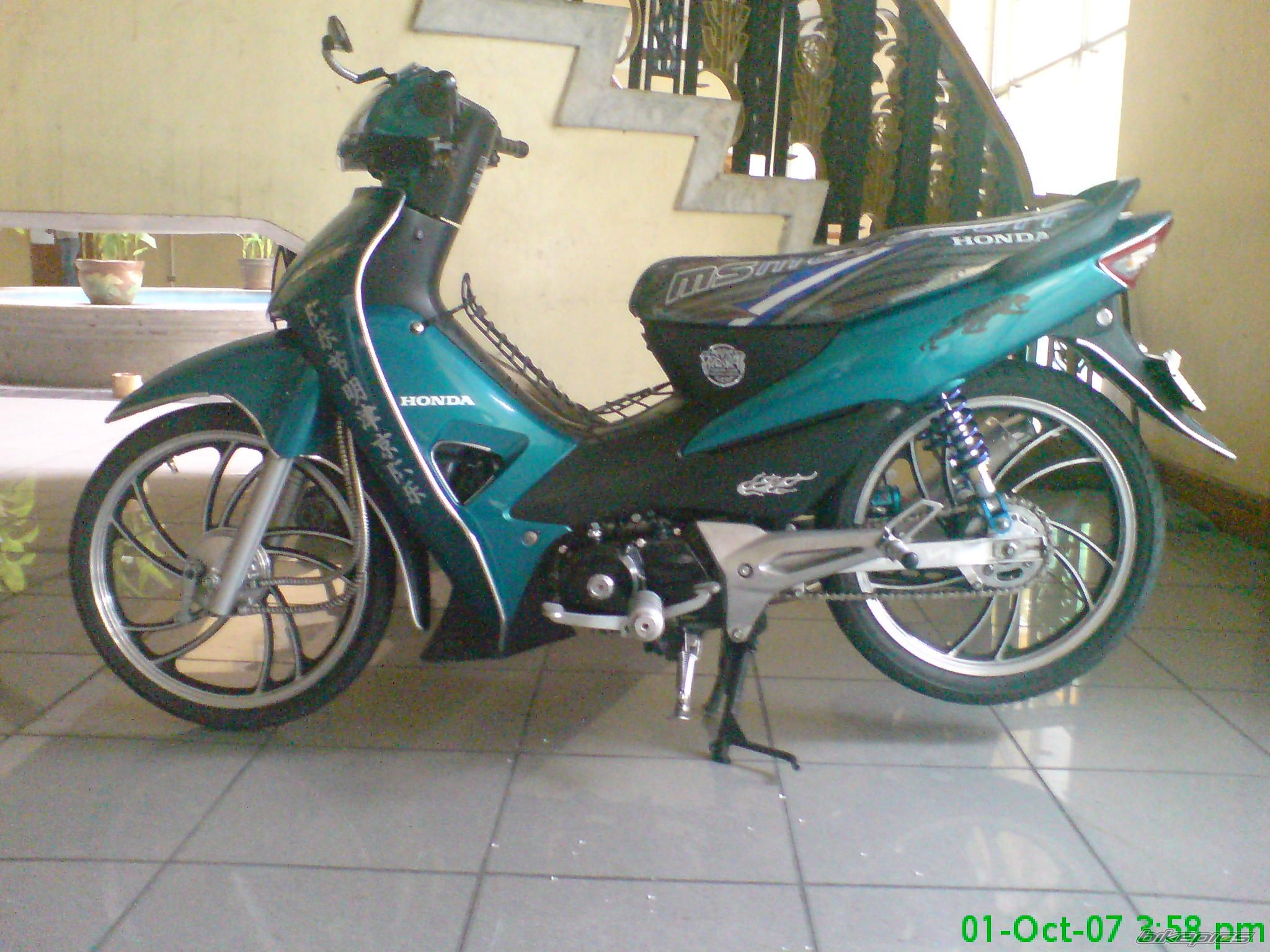 Photo 1295616